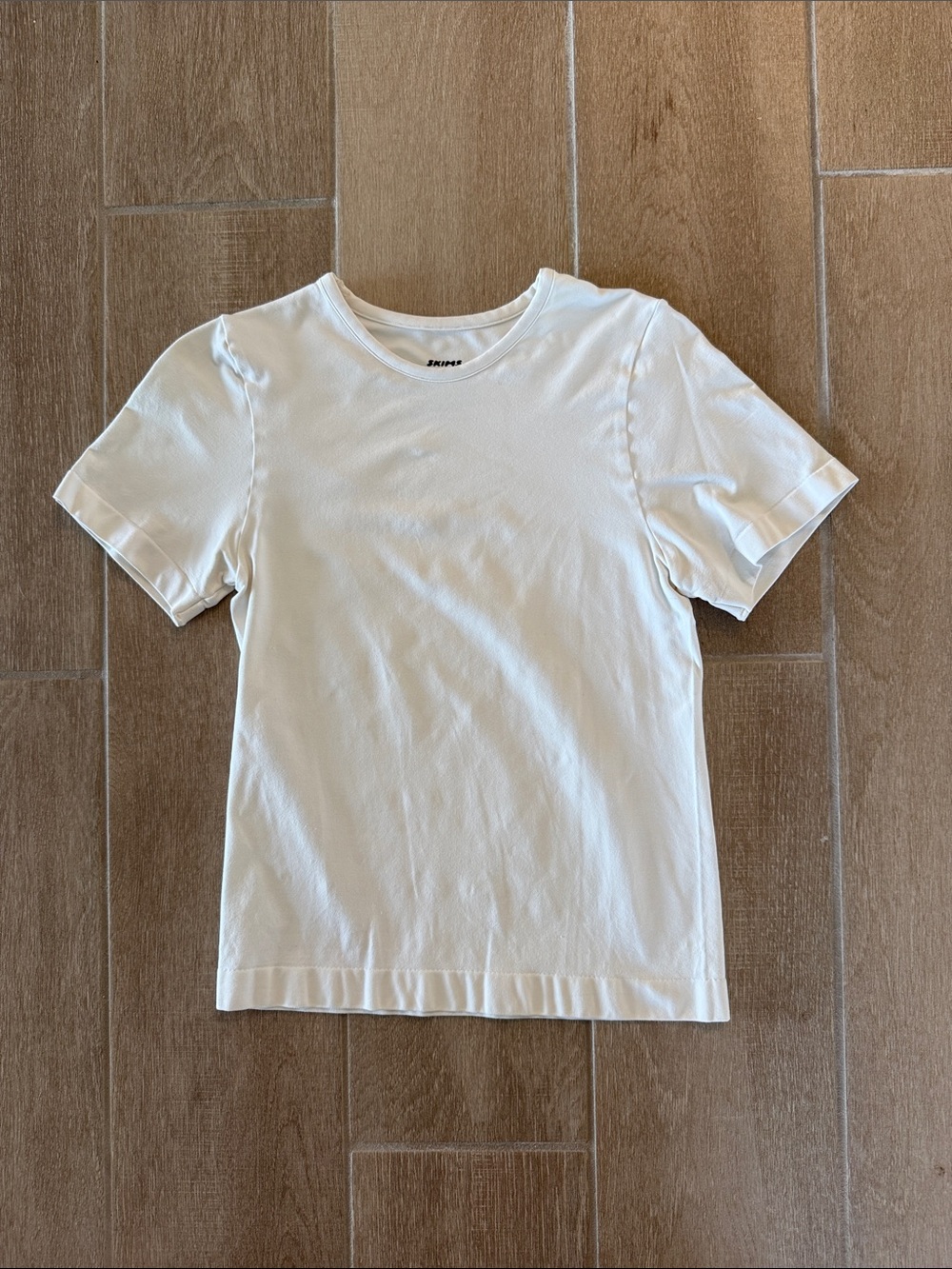Skims Smoothing T-Shirt Size Small Marble